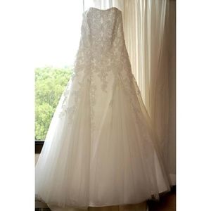 Davids Bridal Tulle Wedding Dress V3469 Veils Slip